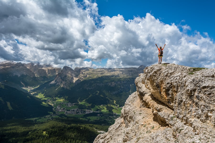 Hitting the Trail? Brush Up Your Hiking Etiquette