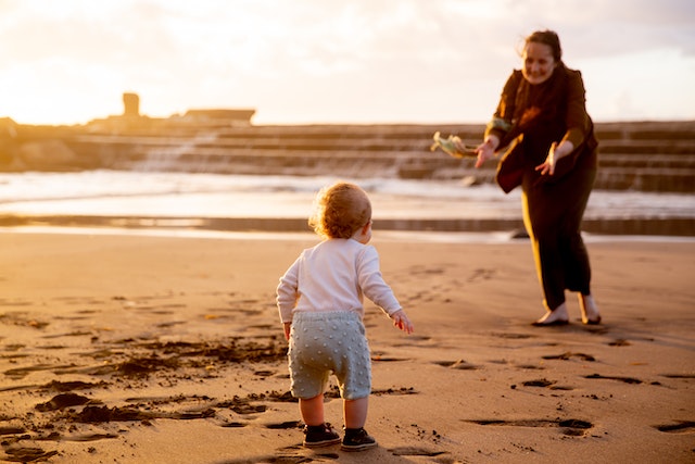 10 Ways To Balance Work And Travel With A Toddler